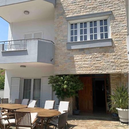 Home4U, Just 7Km From Airport Markópoulon Екстериор снимка